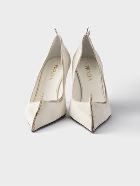 New Prada Antiqued Leather Pumps $1,550 39.5